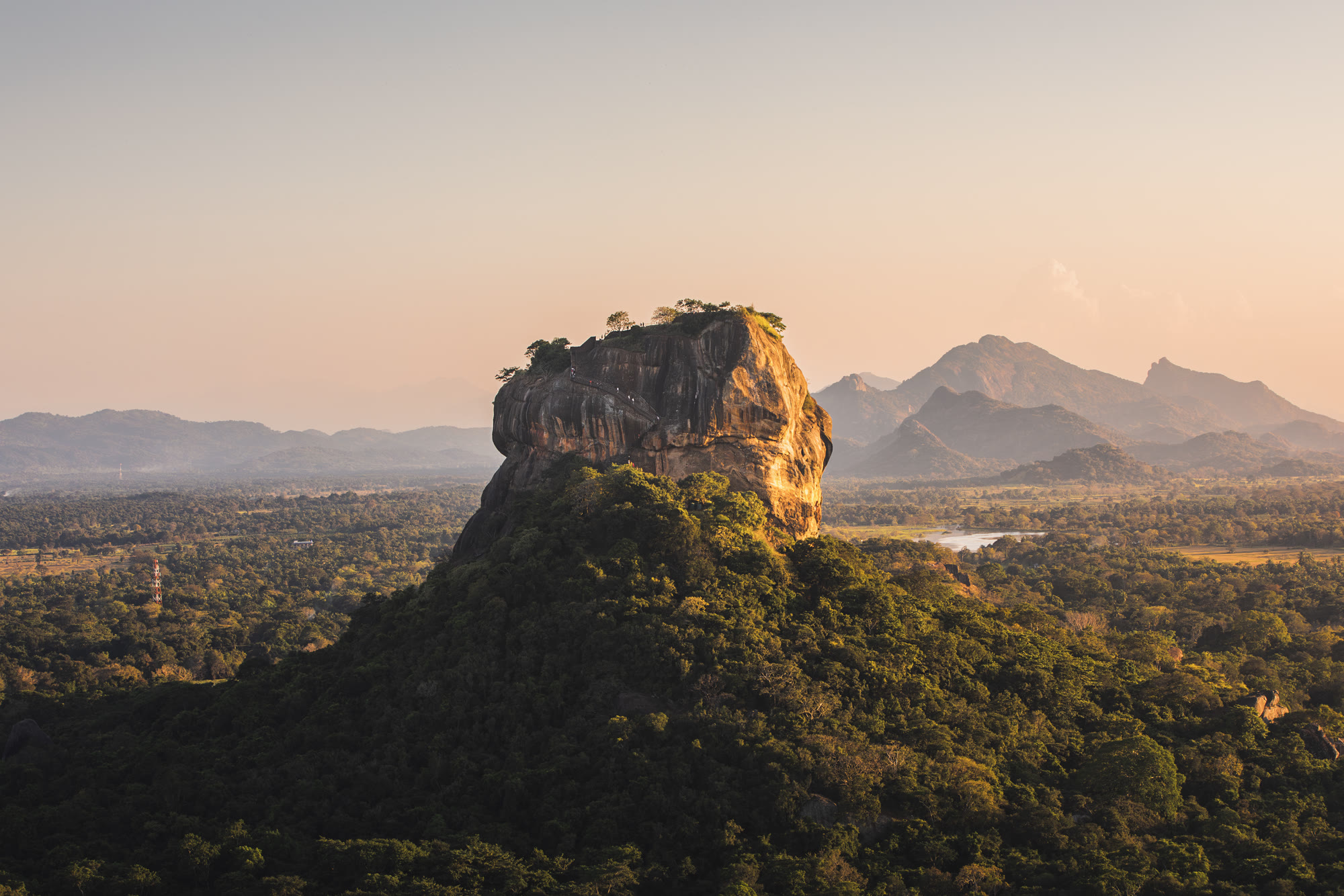 lion's rock sigiriya