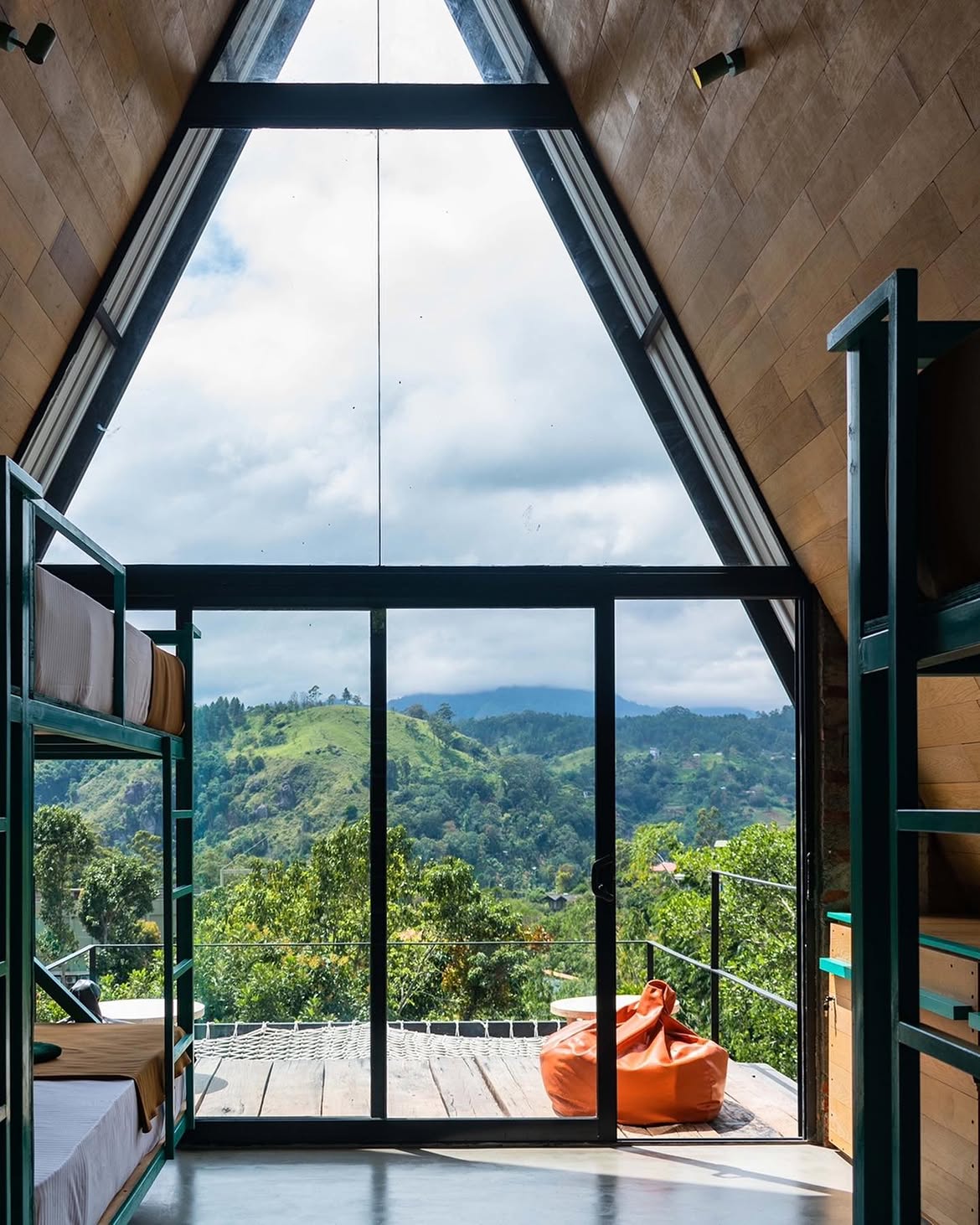 wild bee hostel